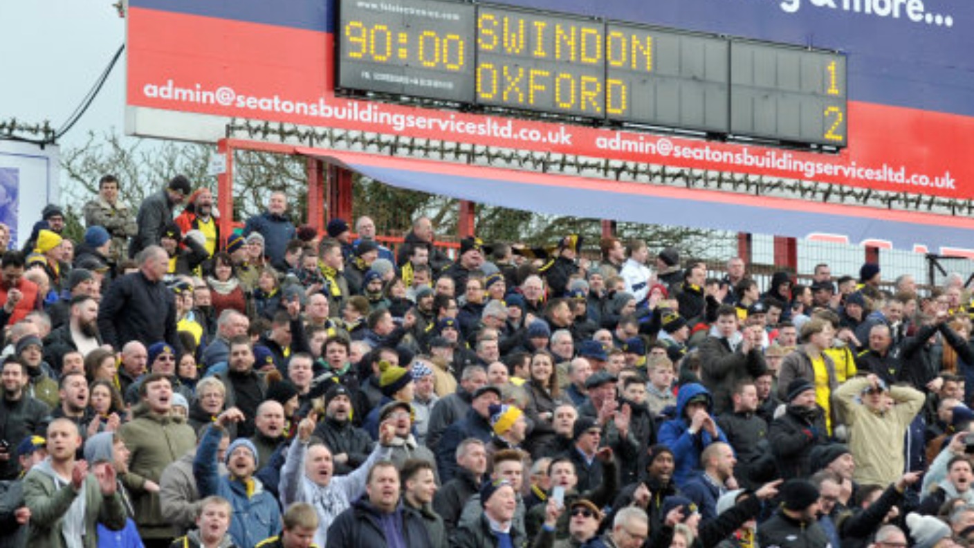 5 arrested as Swindon took on Oxford United | ITV News West Country