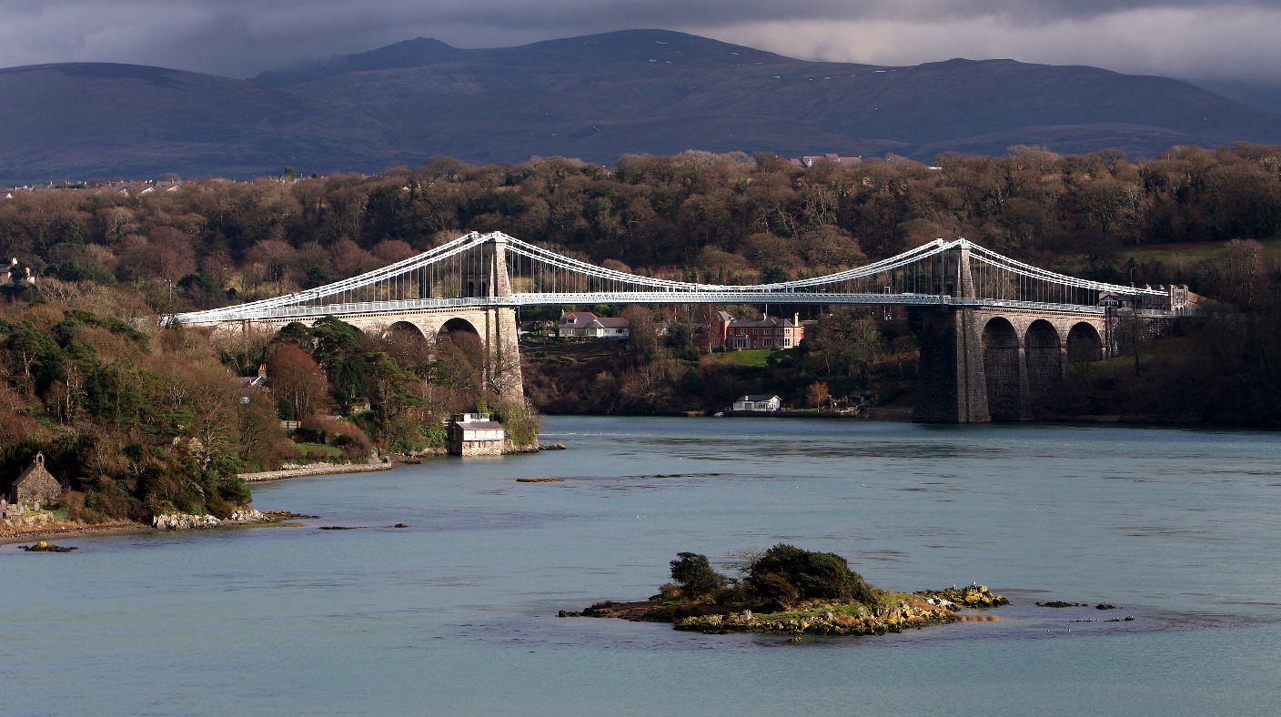 Disruption to continue on the Menai Suspension Bridge as repair