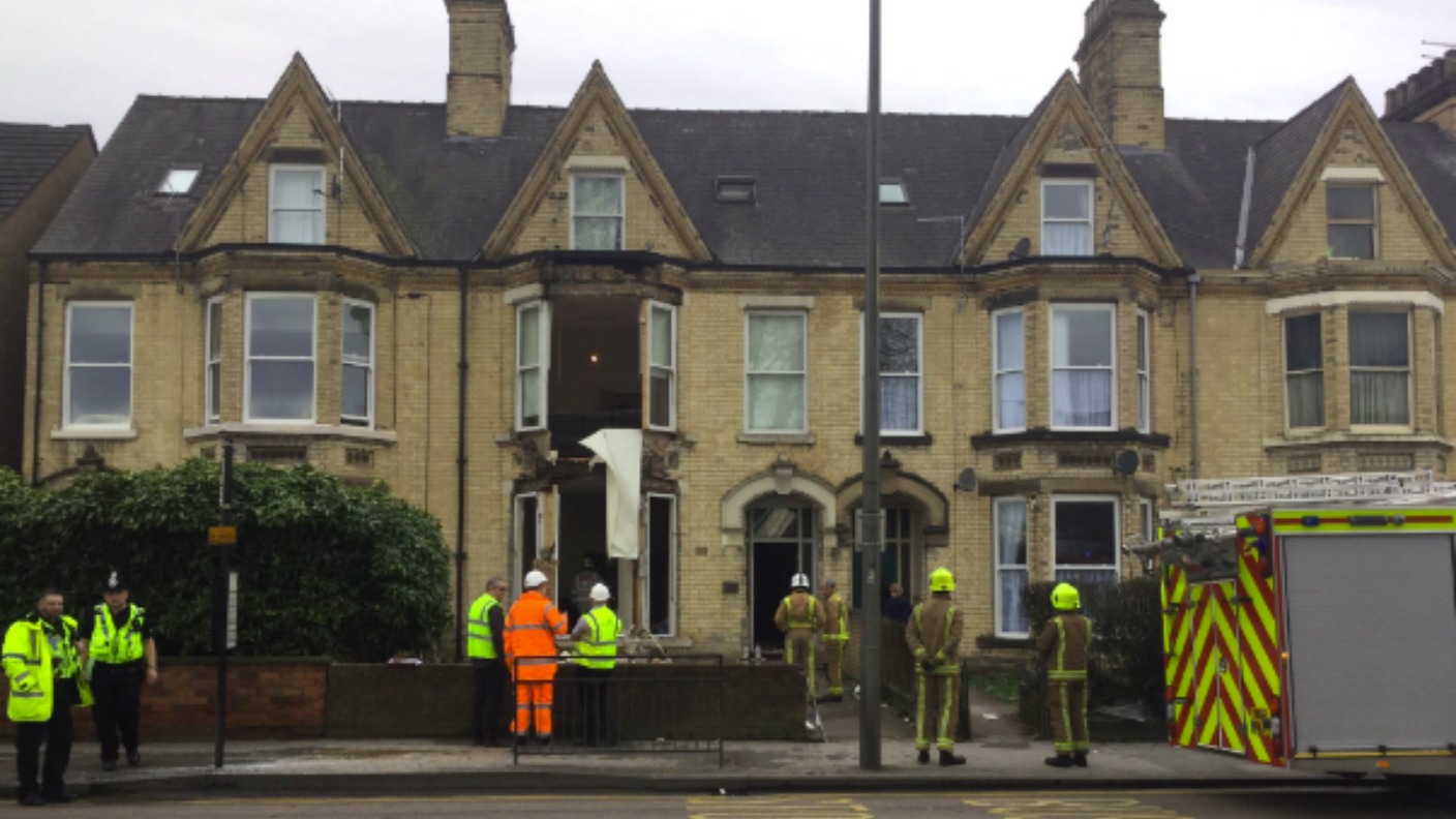 Man injured in explosion on Beverley Road in Hull ITV News