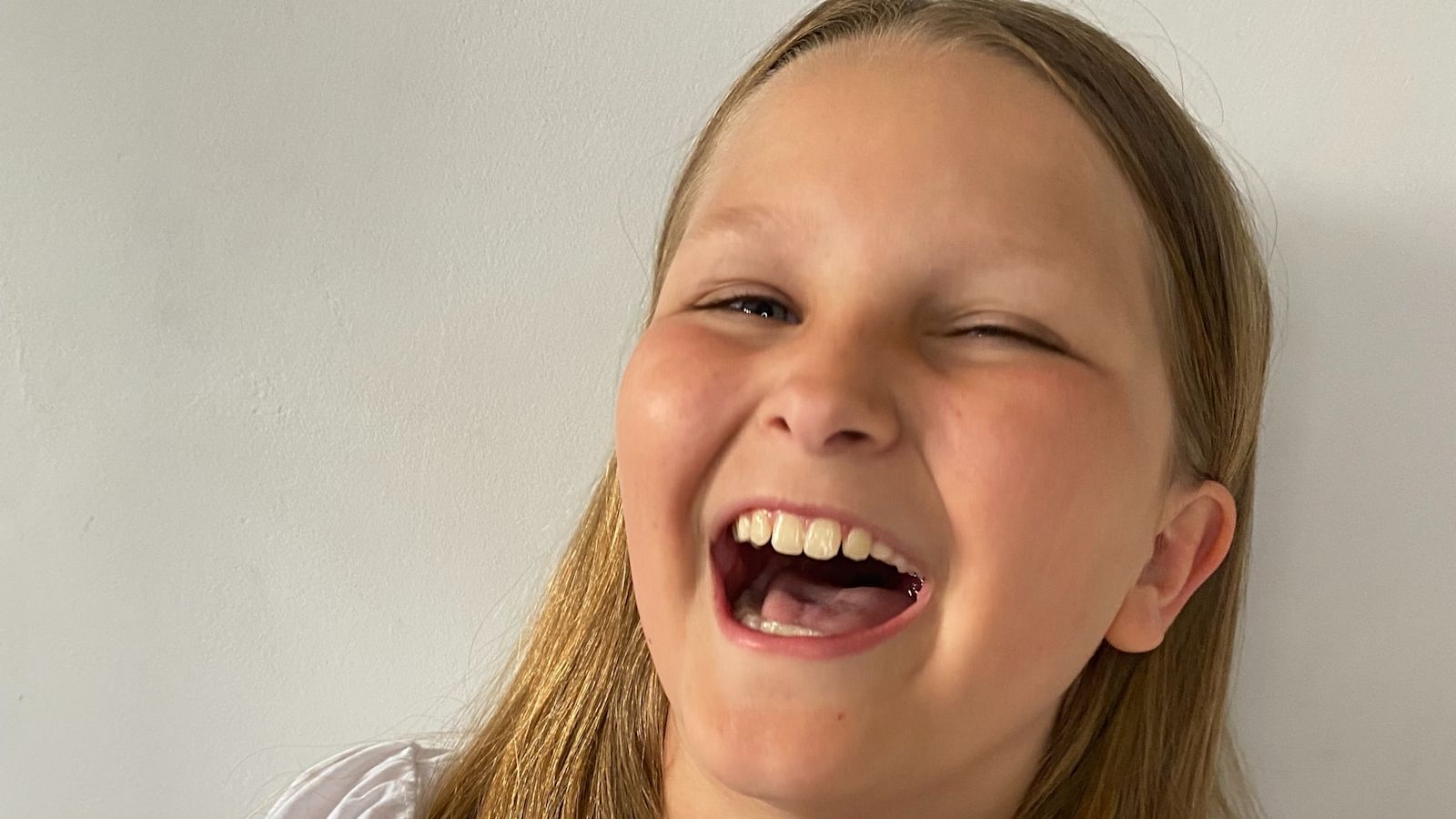Mia Lucas inquest: Failure to spot brain condition 'possibly contributed'  to girl's death | ITV News Calendar