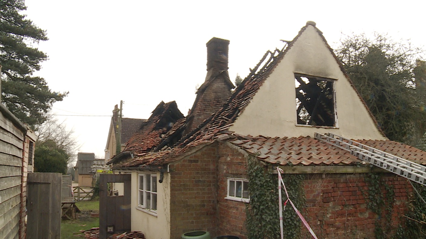 Pictures: Fire completely destroys Grade II-listed cottage in Suffolk ...