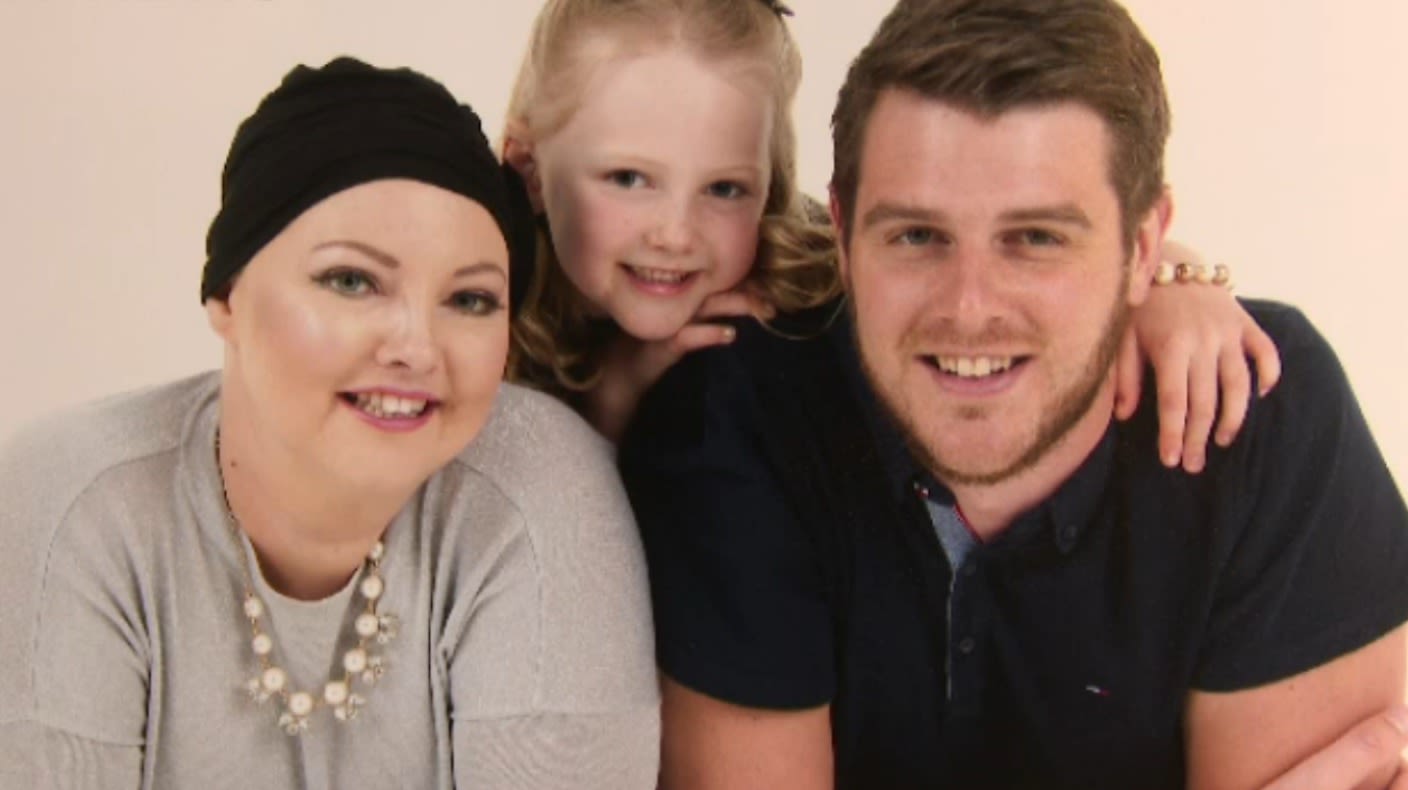 Chesterfield Mum 36 With Terminal Breast Cancer Raises Awareness Of Faulty Gene Itv News