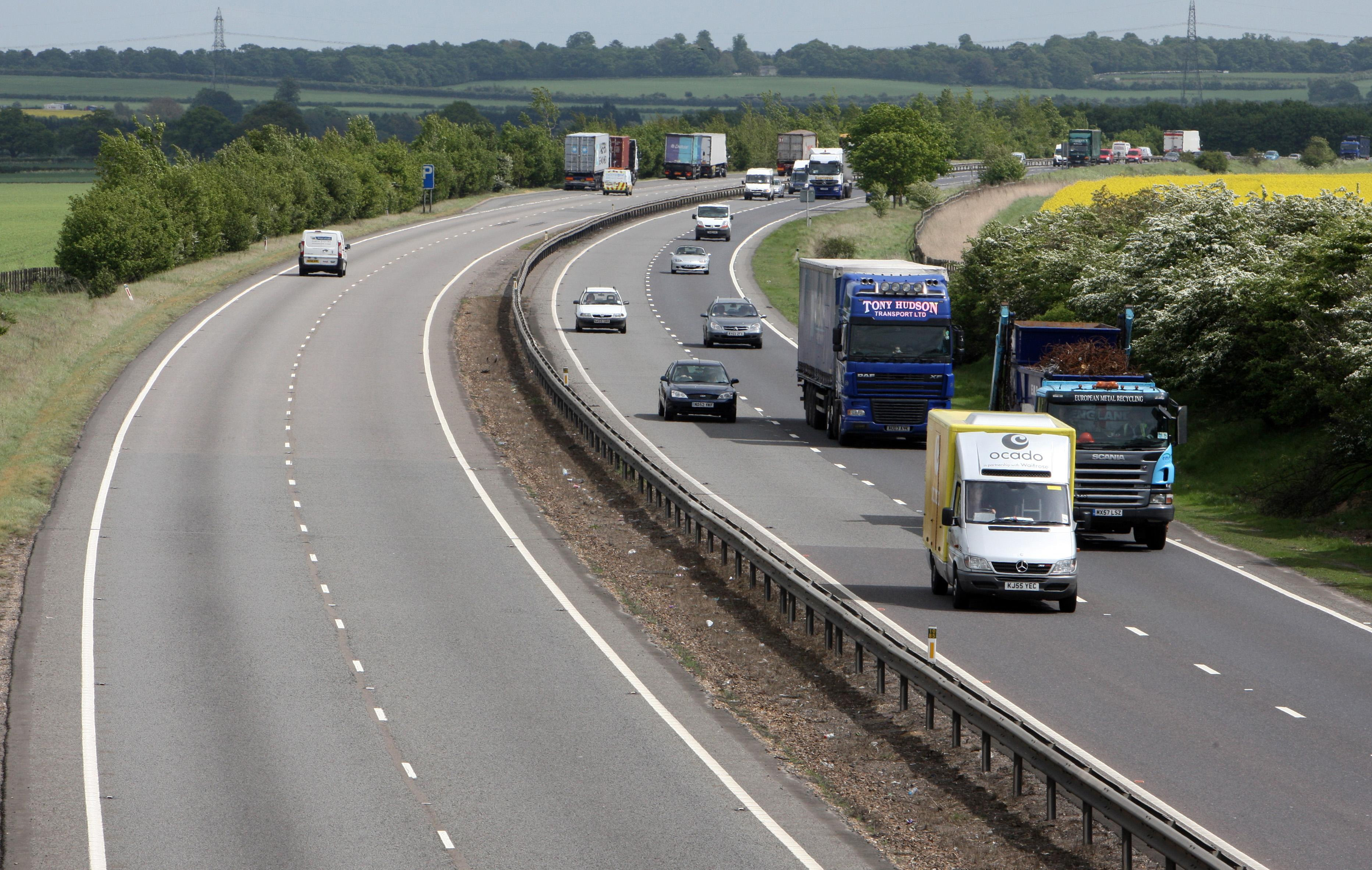 A14 in Cambridgeshire shut in both directions after driver