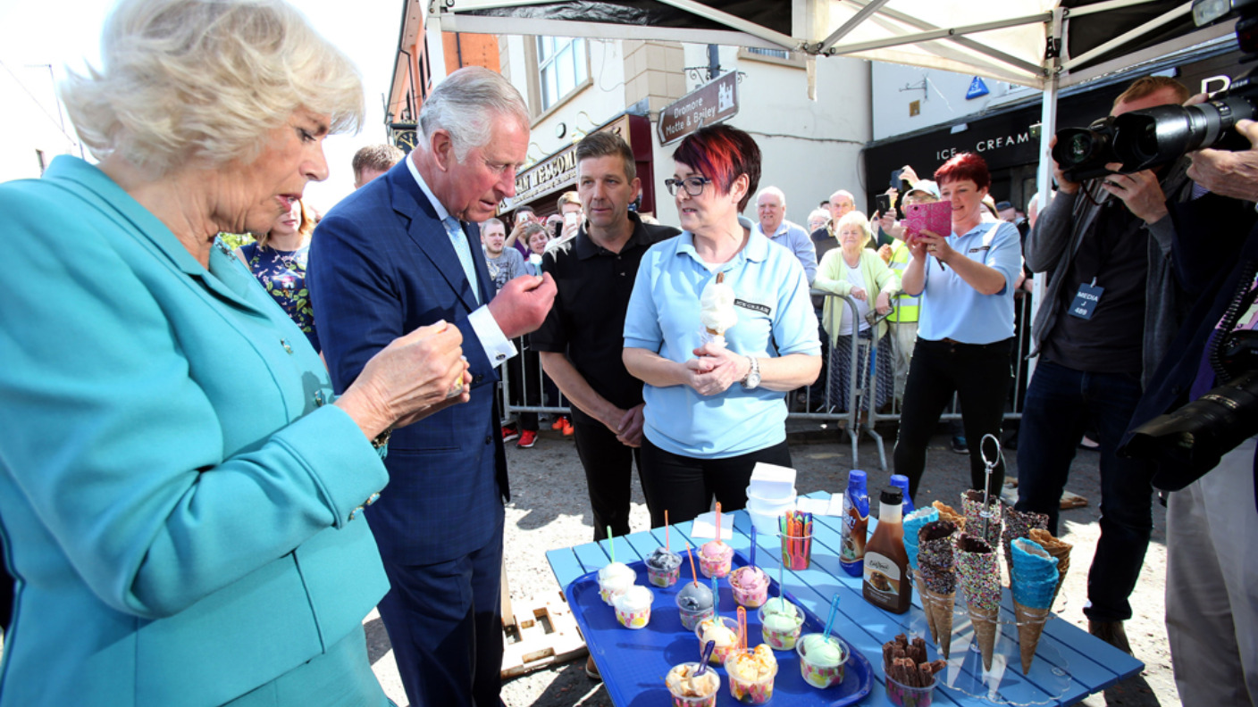 Royals enjoy an ice cream in Dromore UTV ITV News