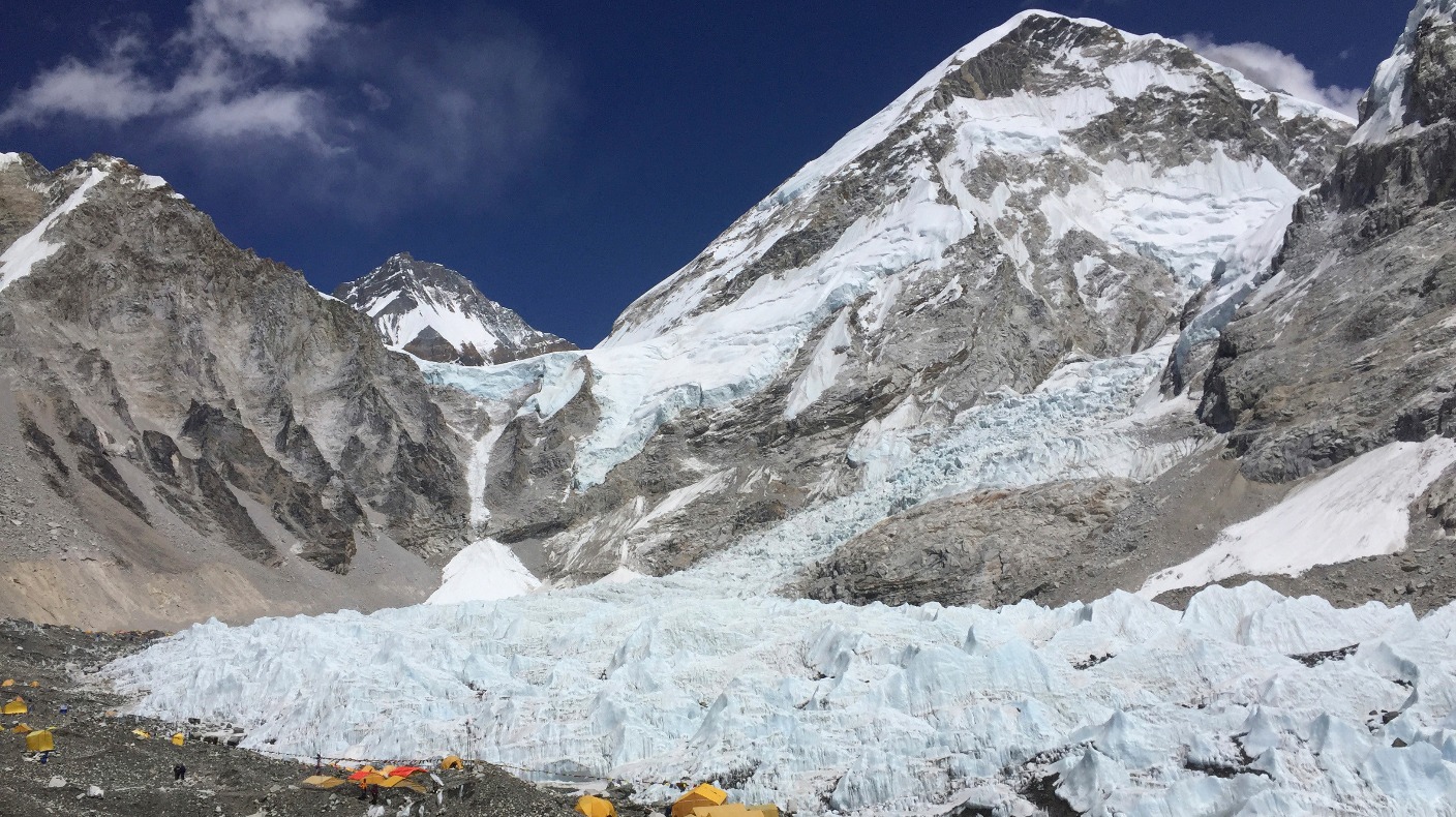 Four Climbers Found Dead On Mount Everest | ITV News