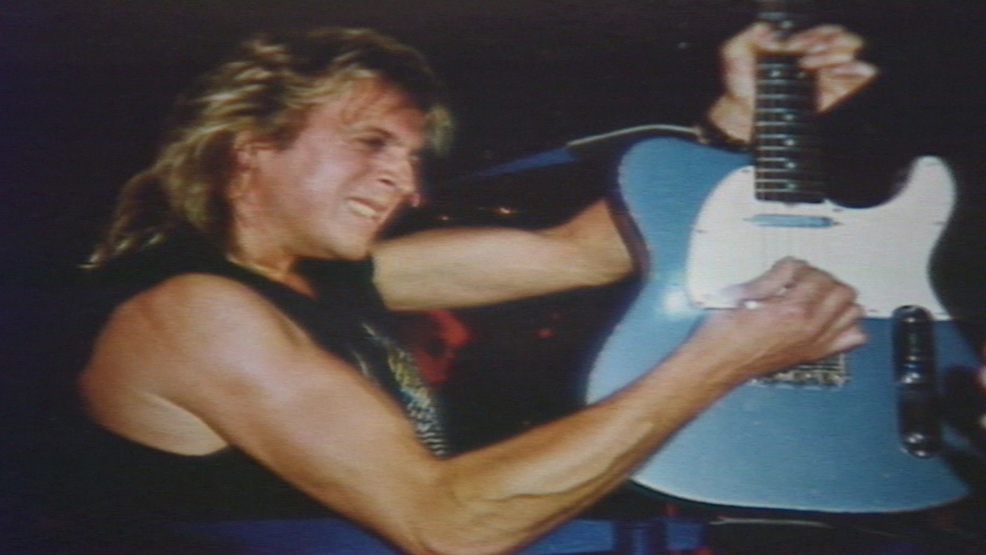 From gardener to guitar legend: sculpture to remember Mick Ronson | ITV ...