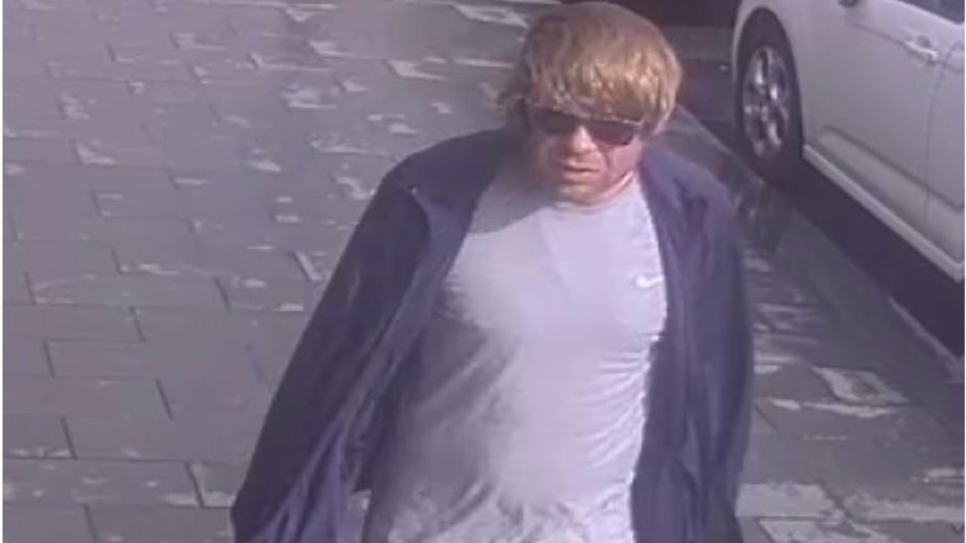 CCTV images released in bid to trace man following attempted robbery at ...