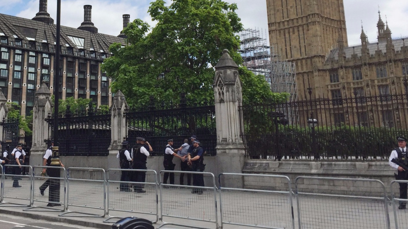 Man with knife arrested by armed police outside Westminster | ITV News ...