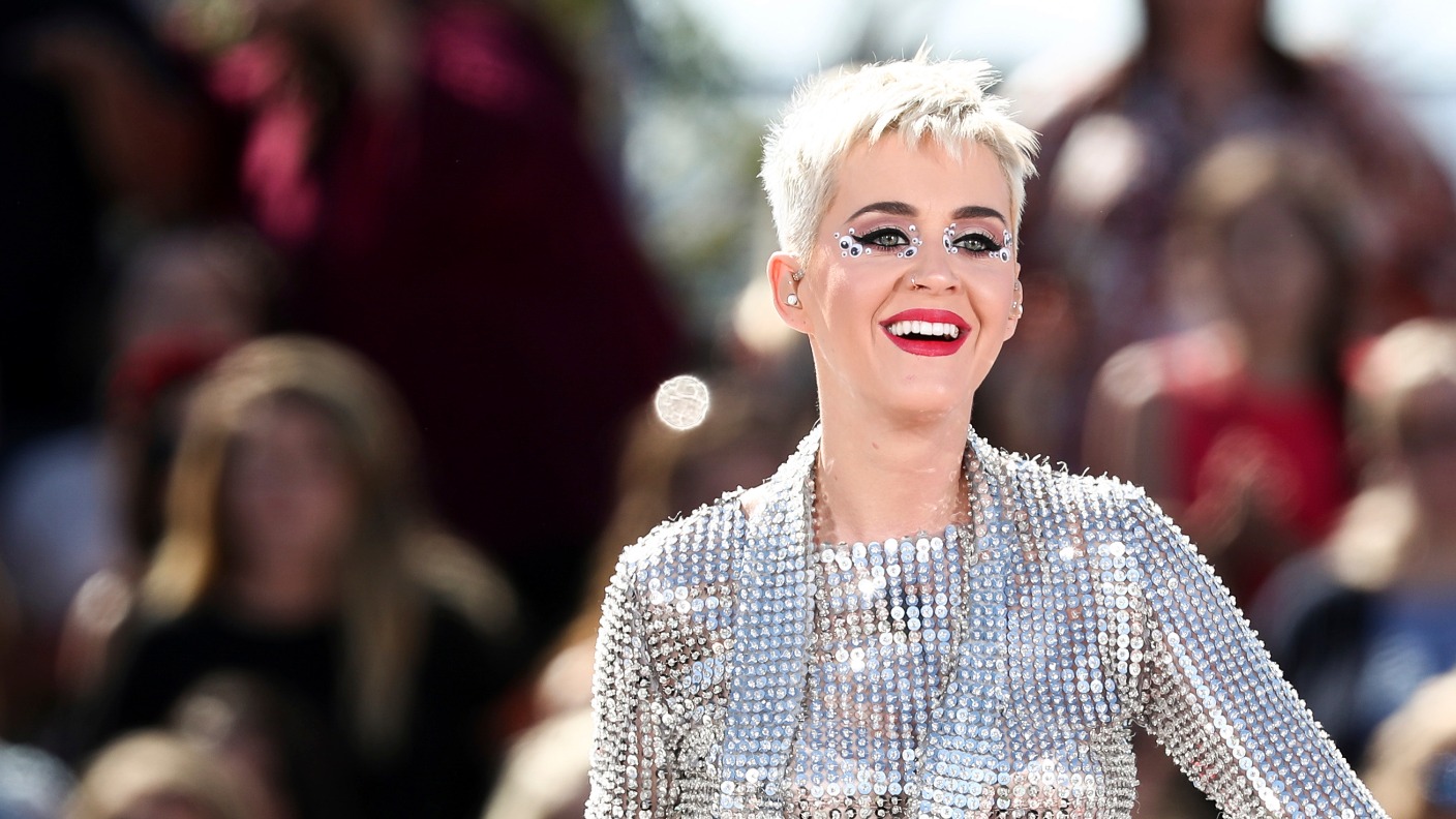 Katy Perry makes Twitter history as she becomes first to reach 100m ...