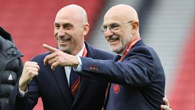 Spain men's head coach asks for forgiveness amid Rubiales kiss row