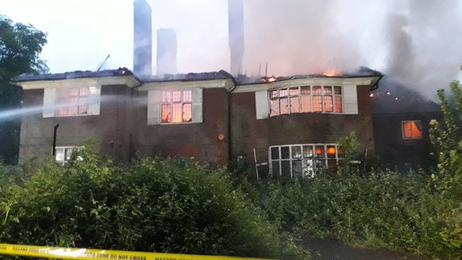 Flames rip through 'billionaire's row' mansion in exclusive London neighbourhood