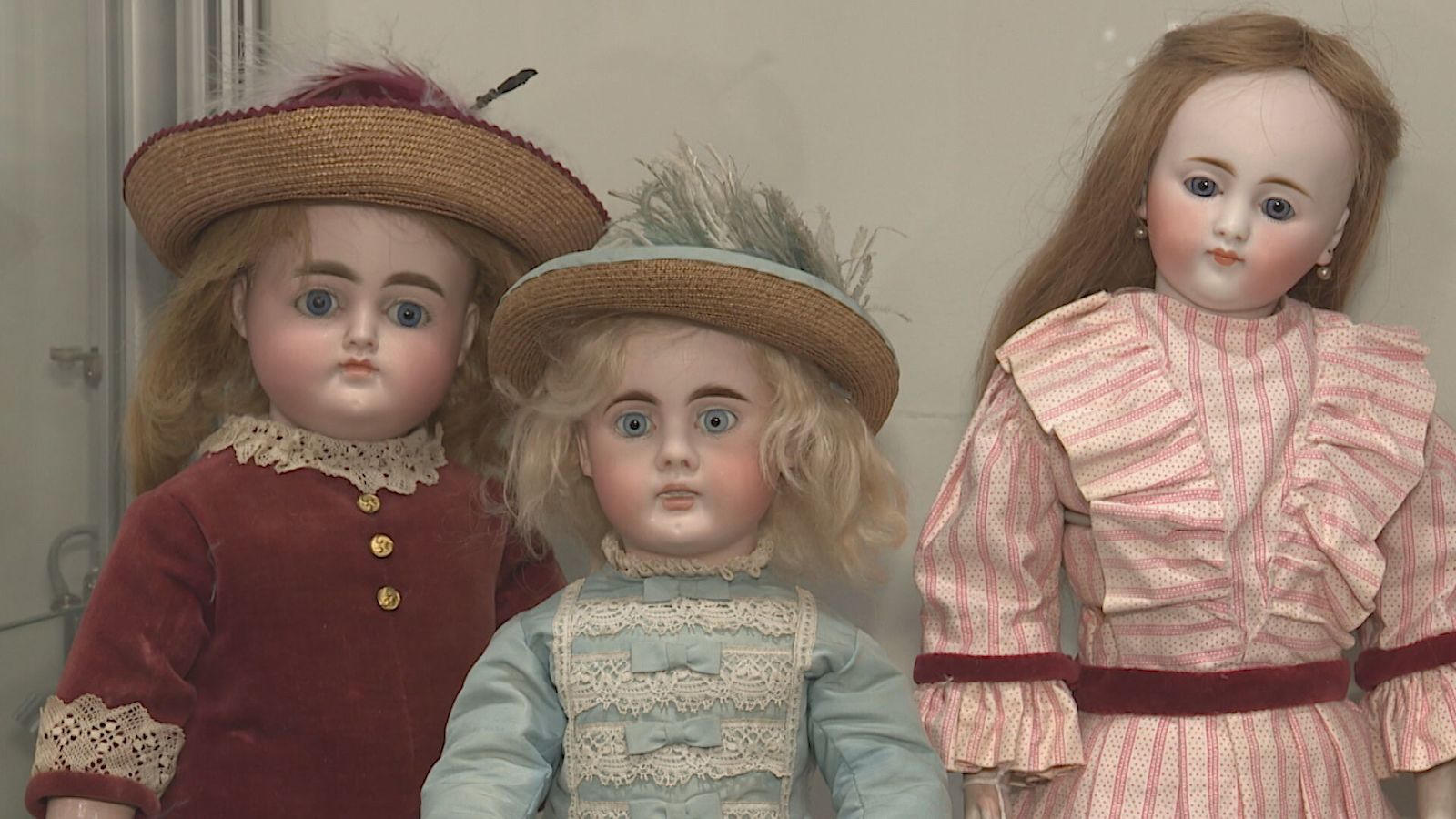 Antique cheap doll auction