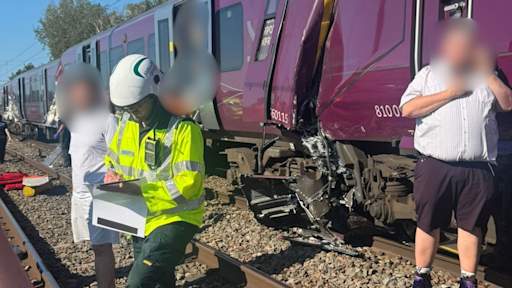 'Number of people injured' as two trains collide near Bedford