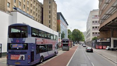 08-11-21 First Buses in Bristol-LDRS