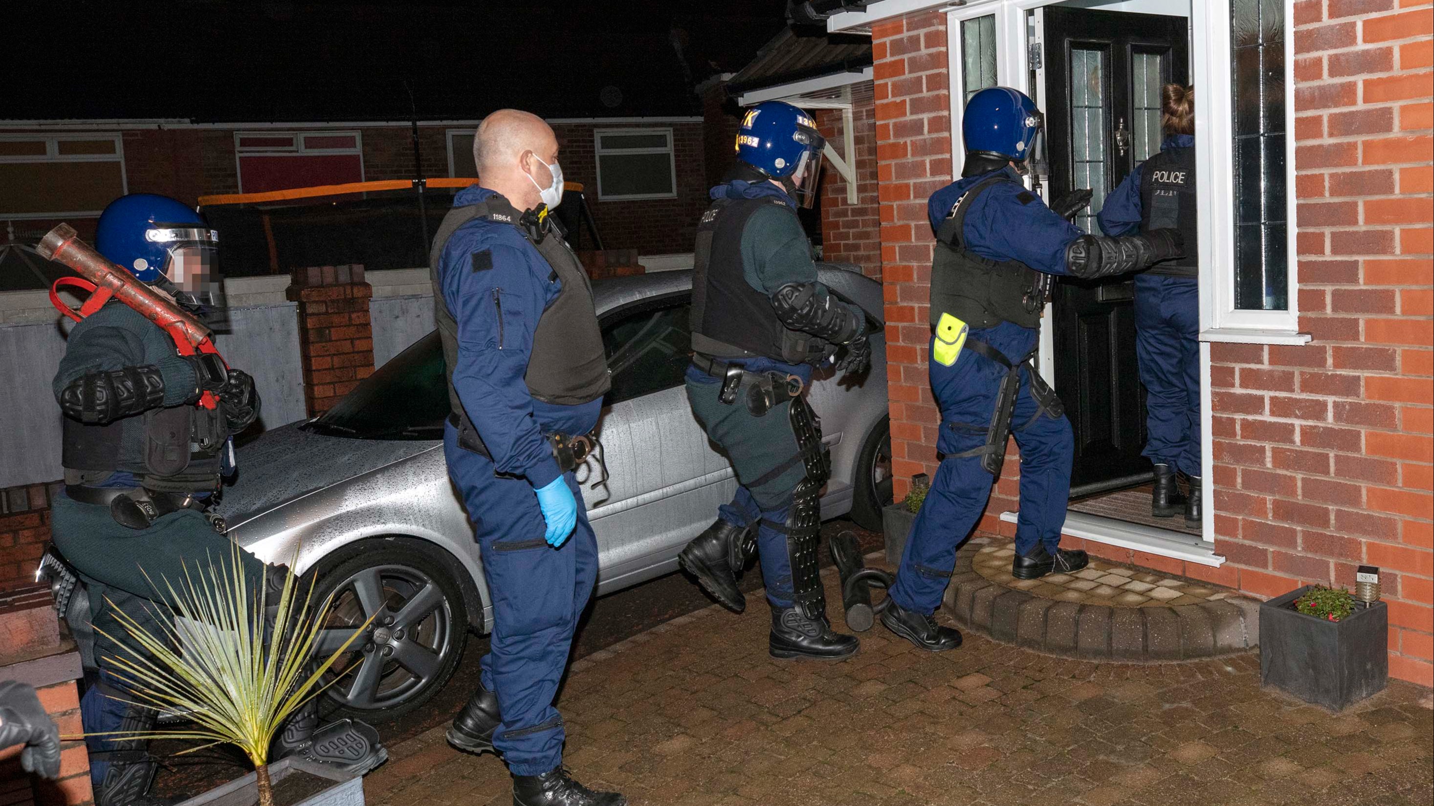 Dawn Raids In Greater Manchester And Yorkshire See 13 Arrested On County Lines And Modern 