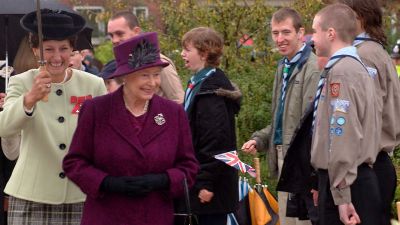 queen visits stockport