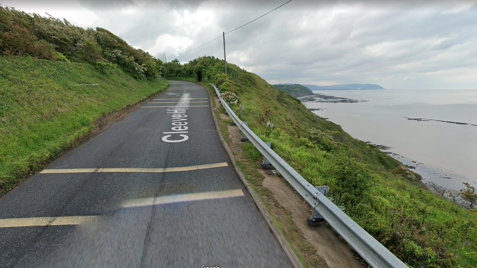 Cliff top road closed in Watchet due to risk of it collapsing into