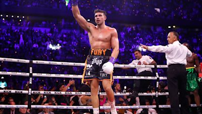 Tommy Fury reacts after his bout with KSI