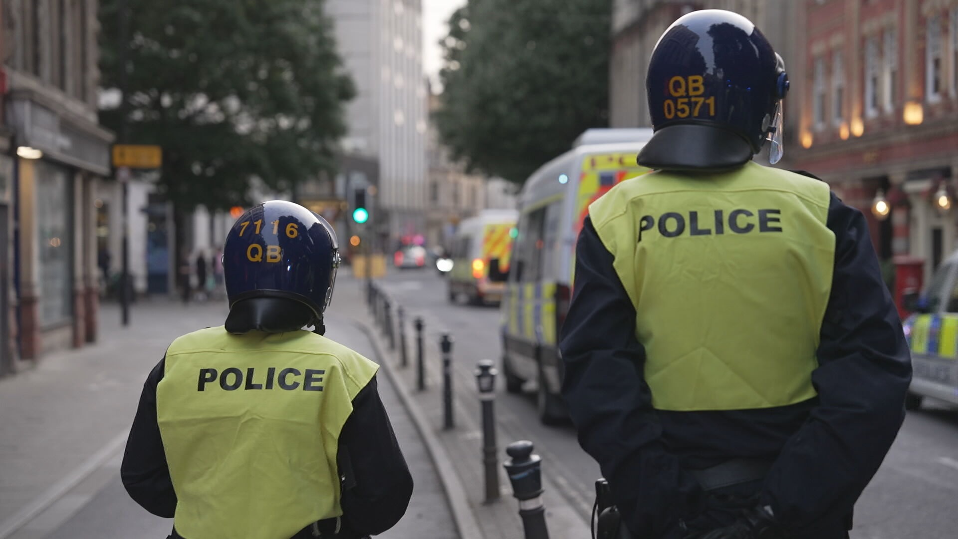 Boy, 15, wins custody appeal after violent protest in Bristol | ITV ...