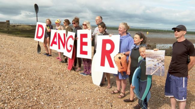 120821 WHITSTABLE OYSTER PROTEST 1