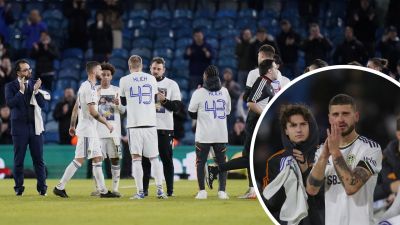 Guard of honour for Mateusz Klich as he says goodbye to team-mates at Elland Road