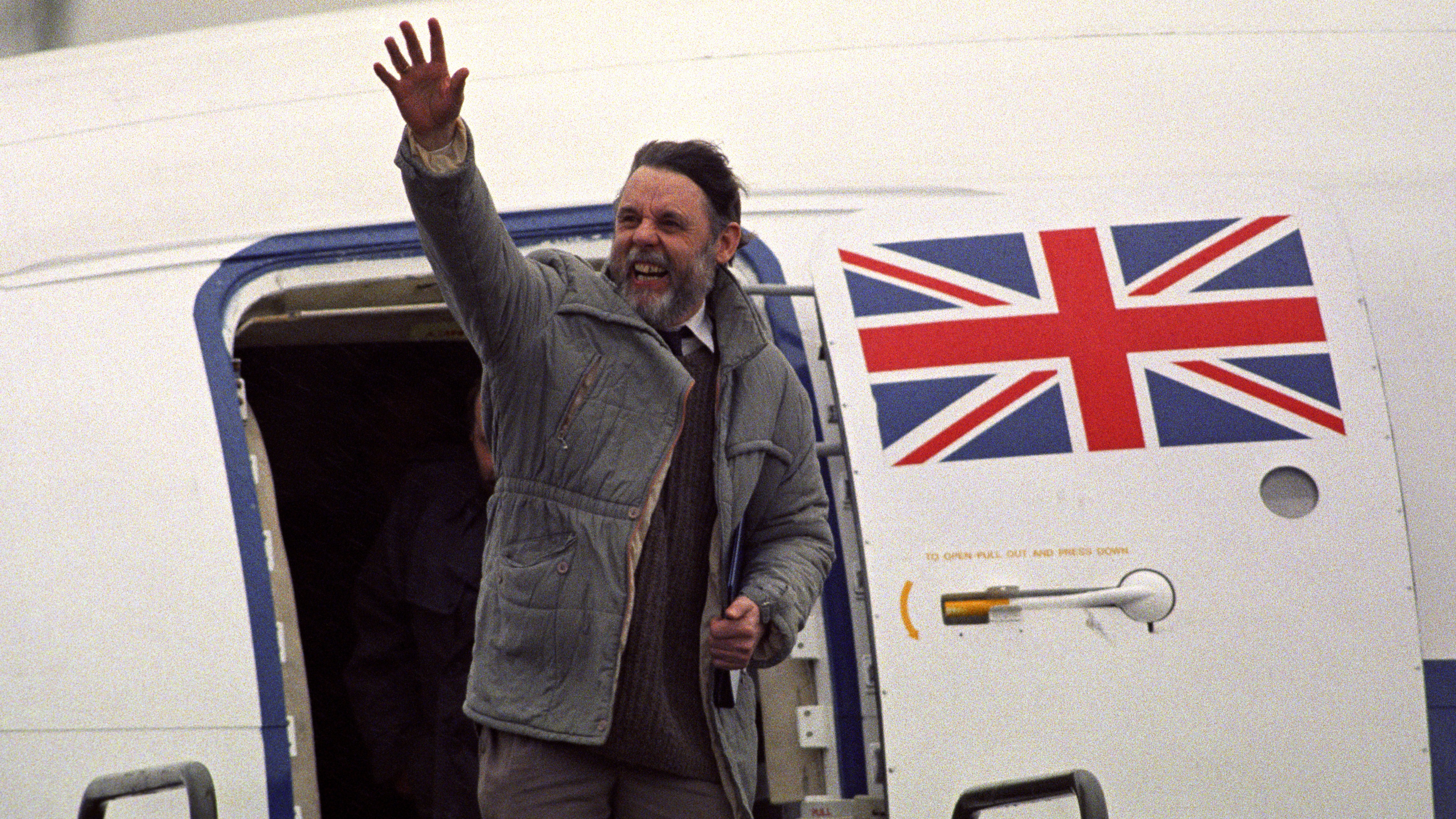 'I got to know her and appreciate her': How the Queen helped ex-hostage ...