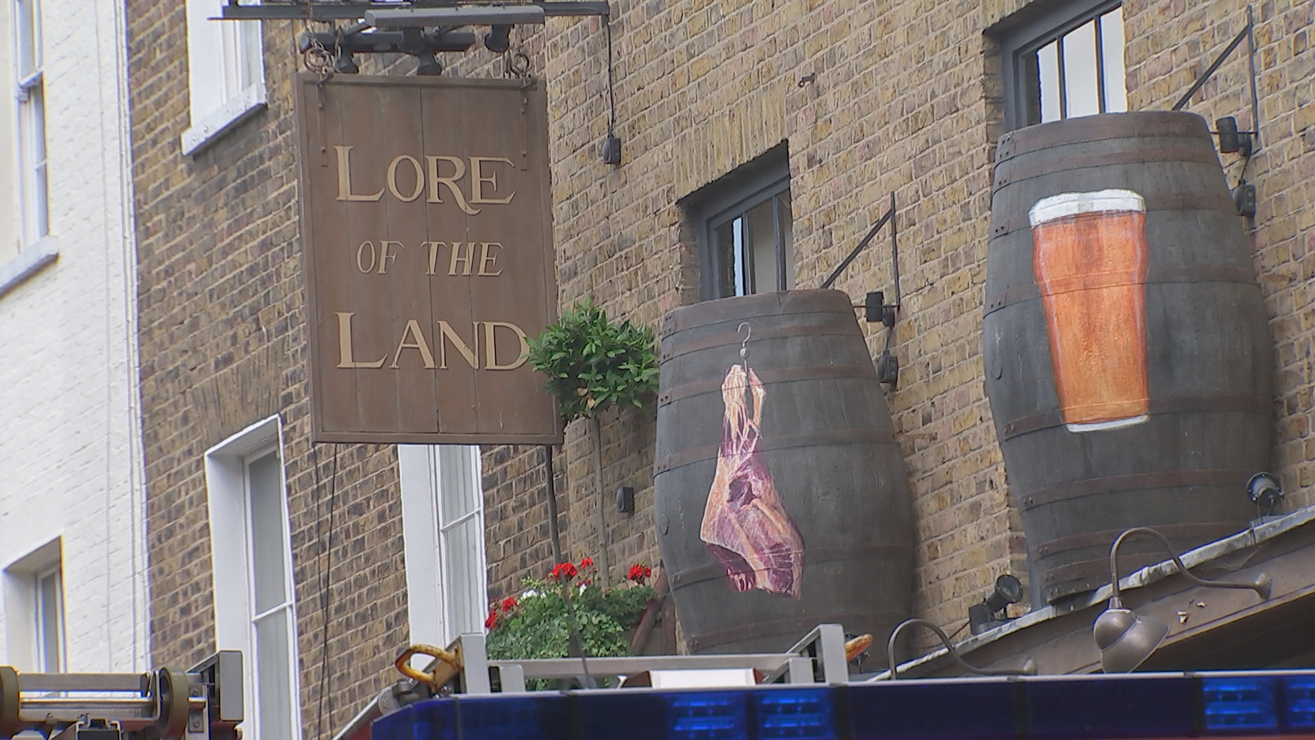 'Hard to reach' fire breaks out at Guy Ritchie’s central London pub