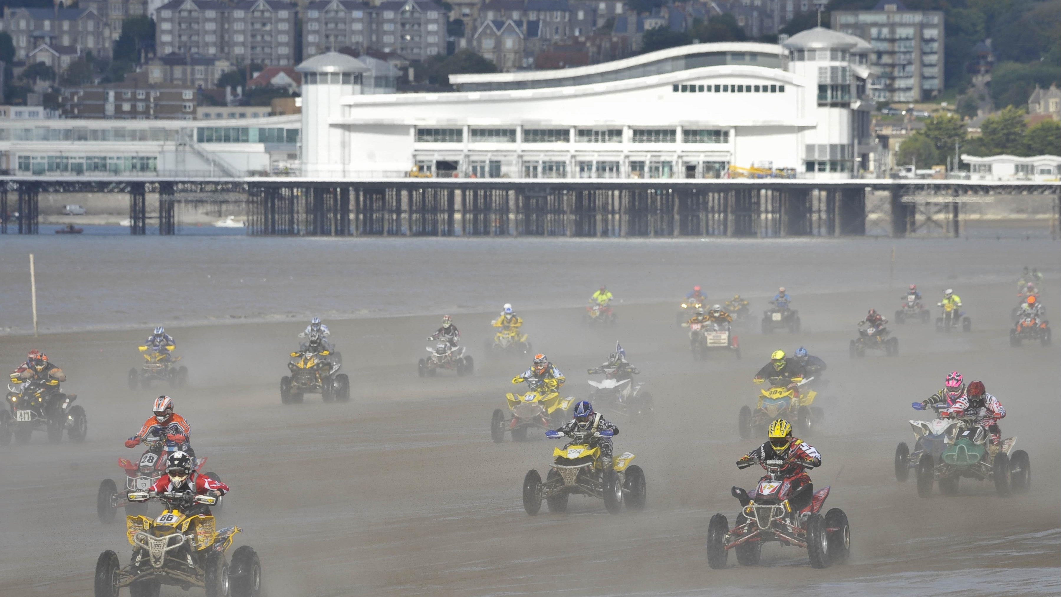 Weston Beach Race Postponed By A Year Due To Coronavirus Pandemic Itv News West Country