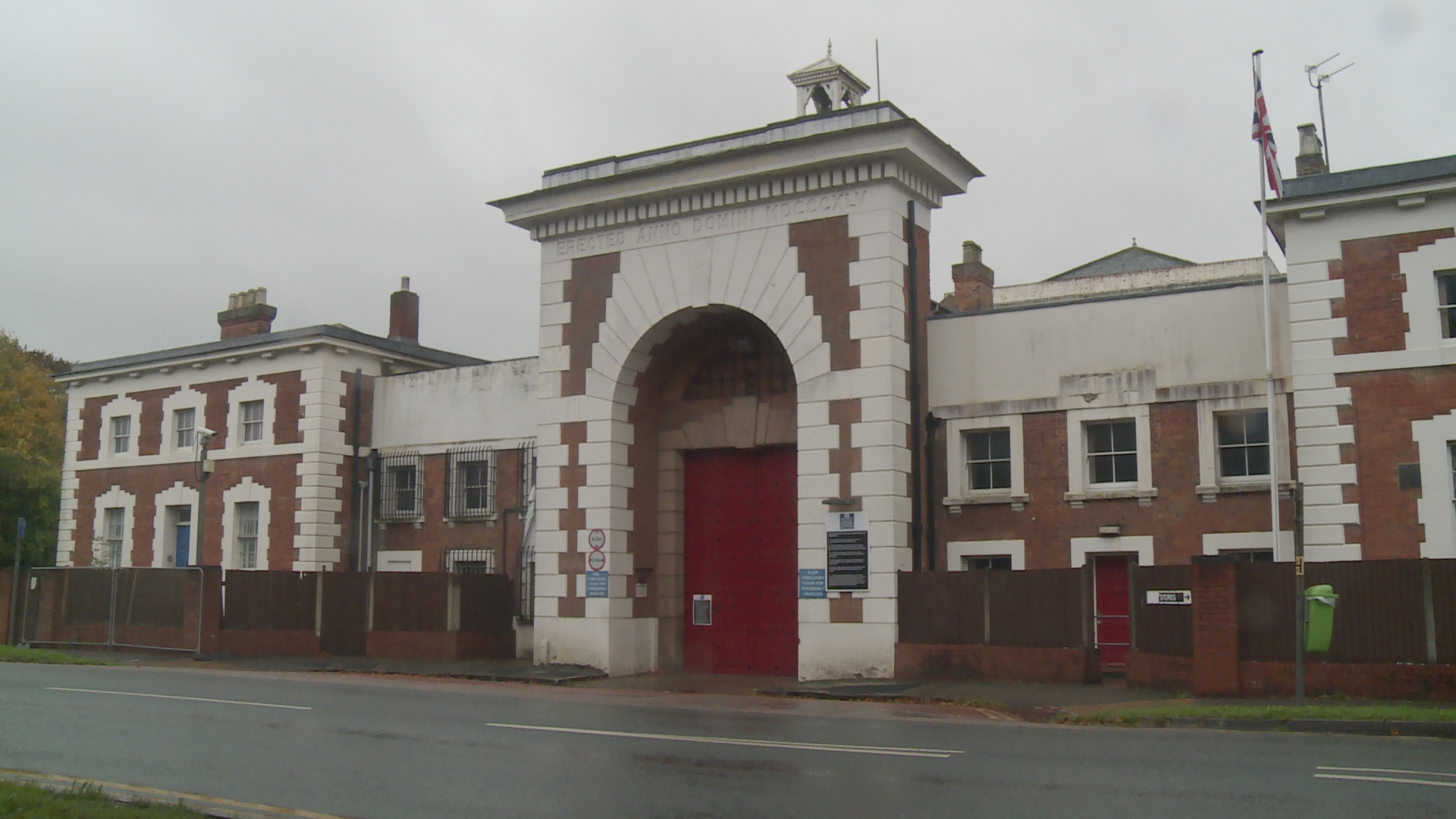 Inspection labels HMP Aylesbury 'high risk' amid staff shortages and