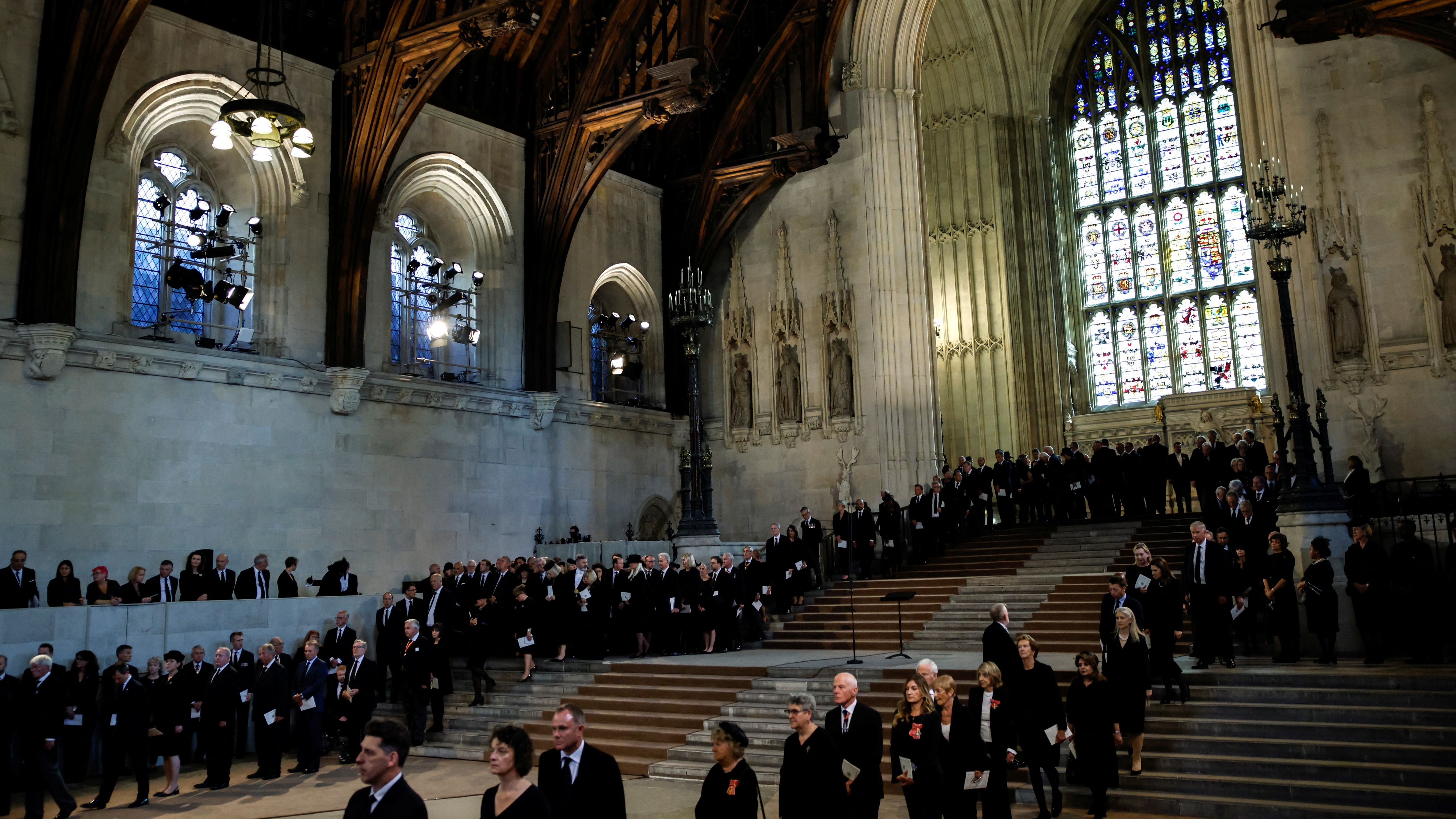 Medal For Queen's Pallbearer Fletcher Cox - Channel 103