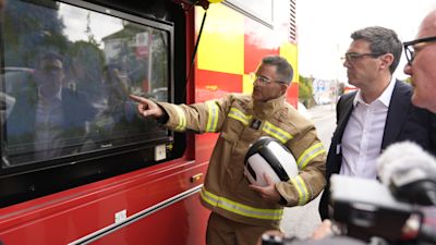 Flooding could follow': Prime Minister in Stourbridge as he pledges support to tackle fires | ITV News Central