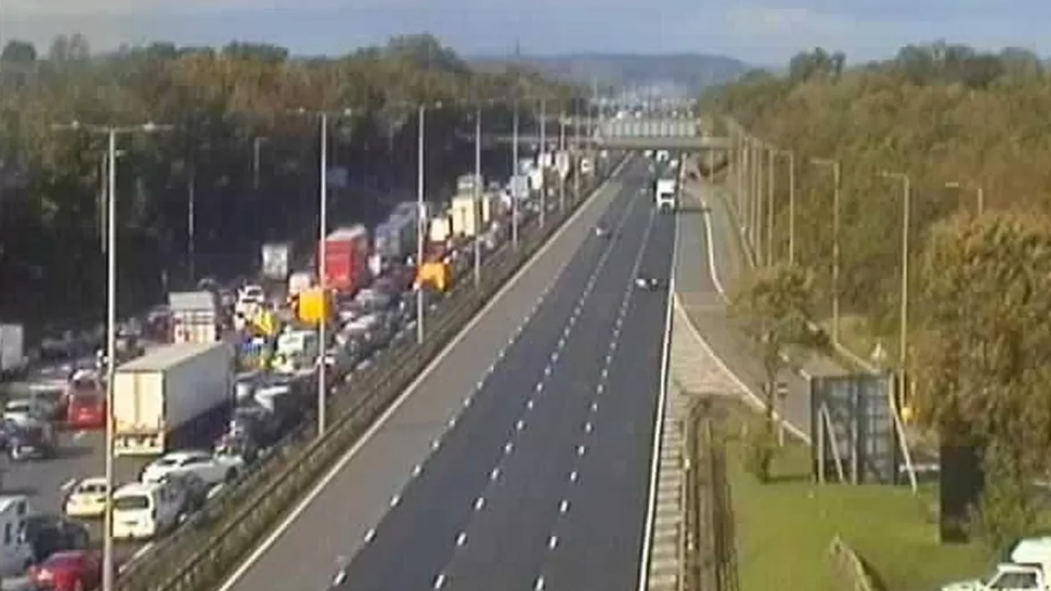 Major disruption after a lorry fire and crash on M1 ITV News Central