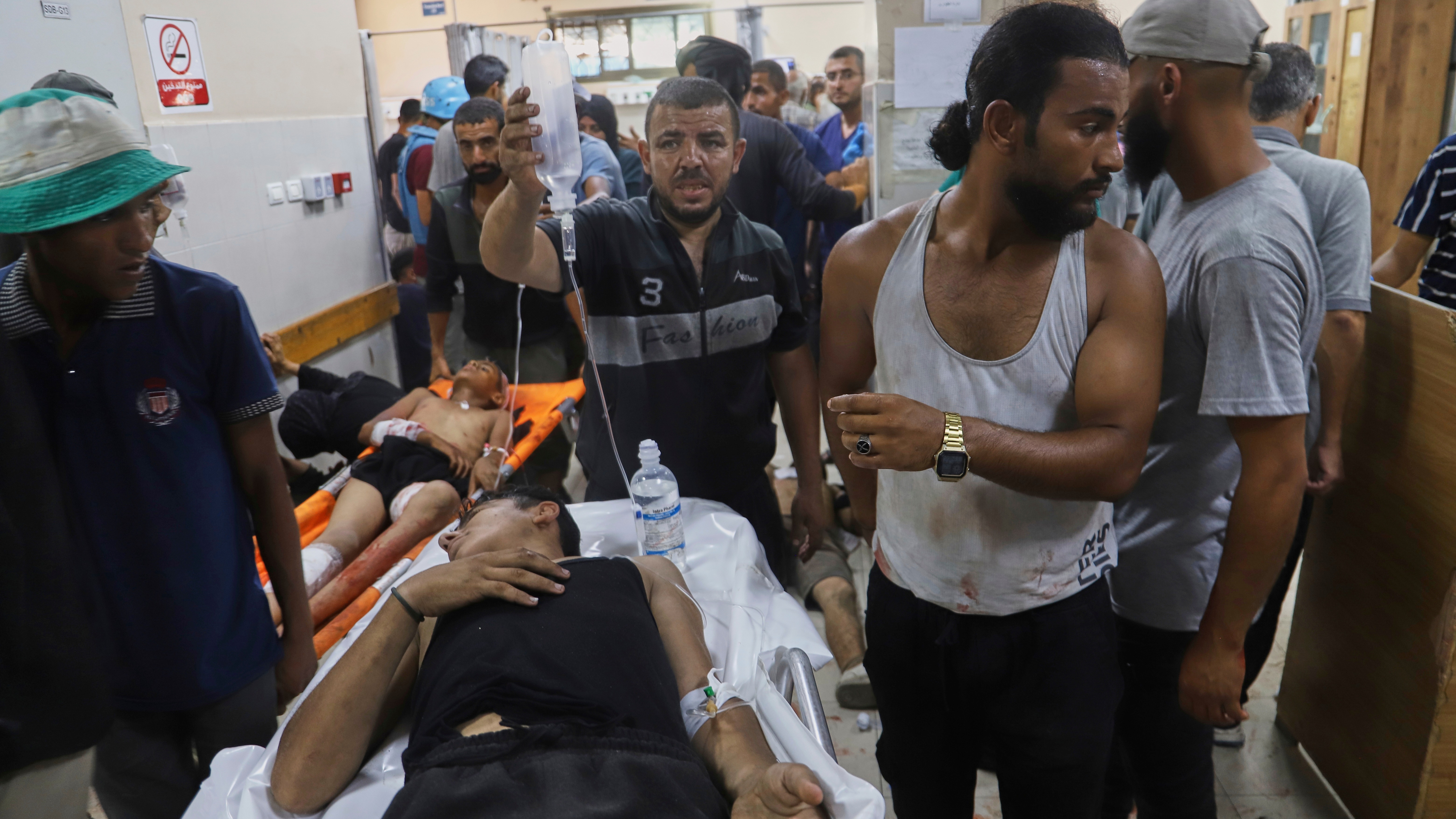 67 Palestinians killed in Gaza as IDF strikes a cafe and people seeking food