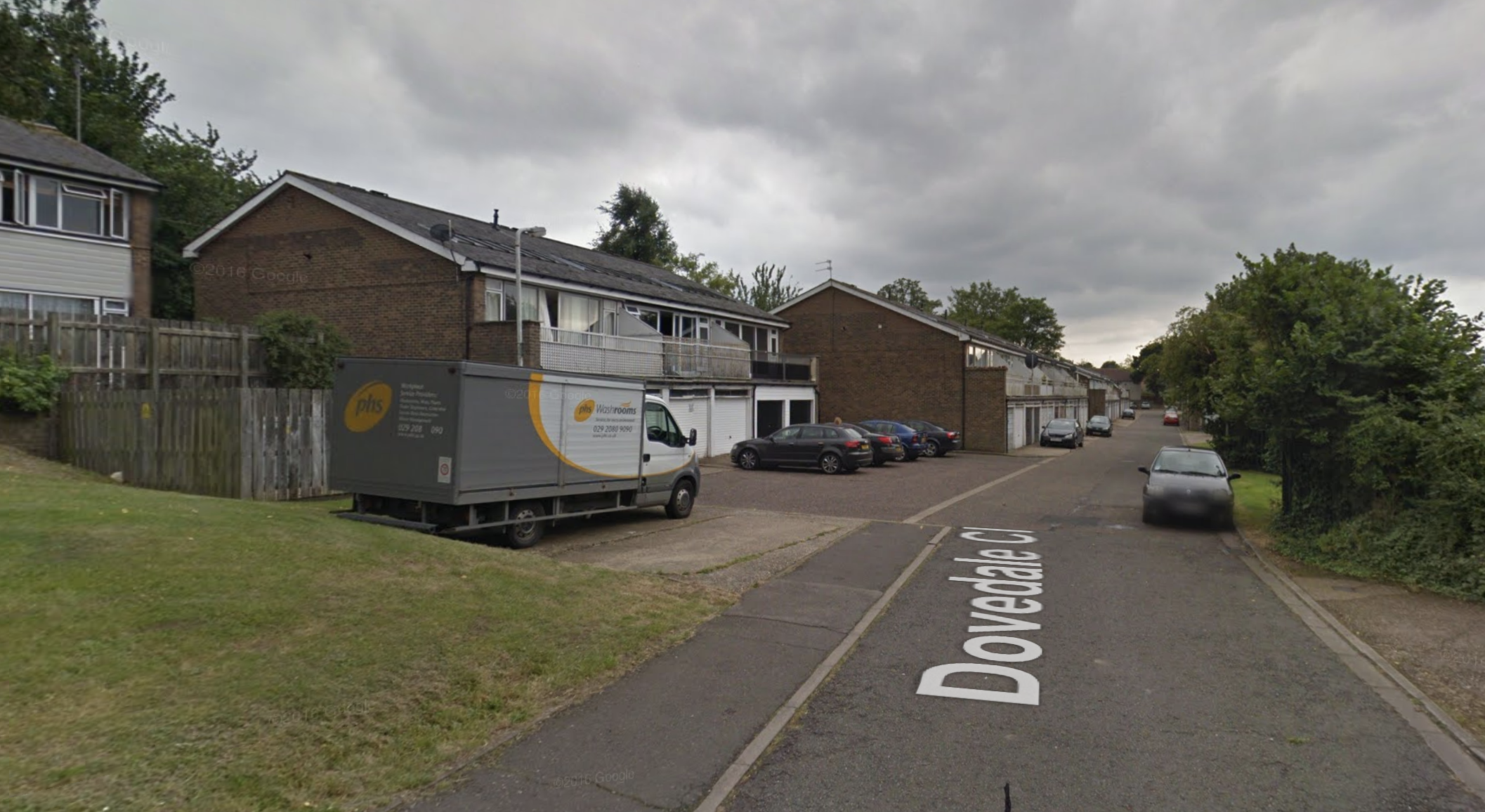 Police officer stabbed while arresting man in north London ITV News London