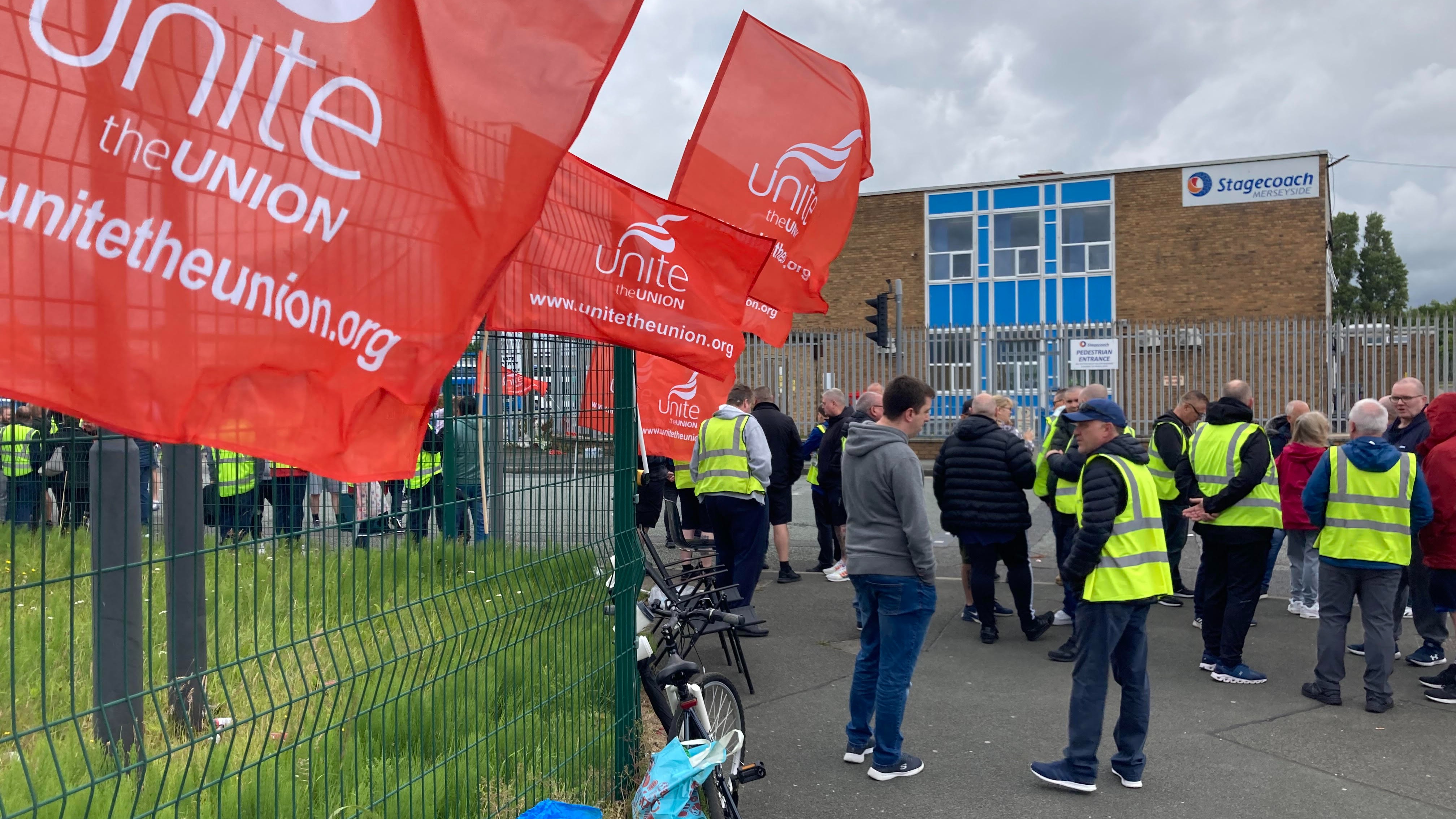 Stagecoach Merseyside Bus Drivers And Engineers Strike Over Pay | ITV ...