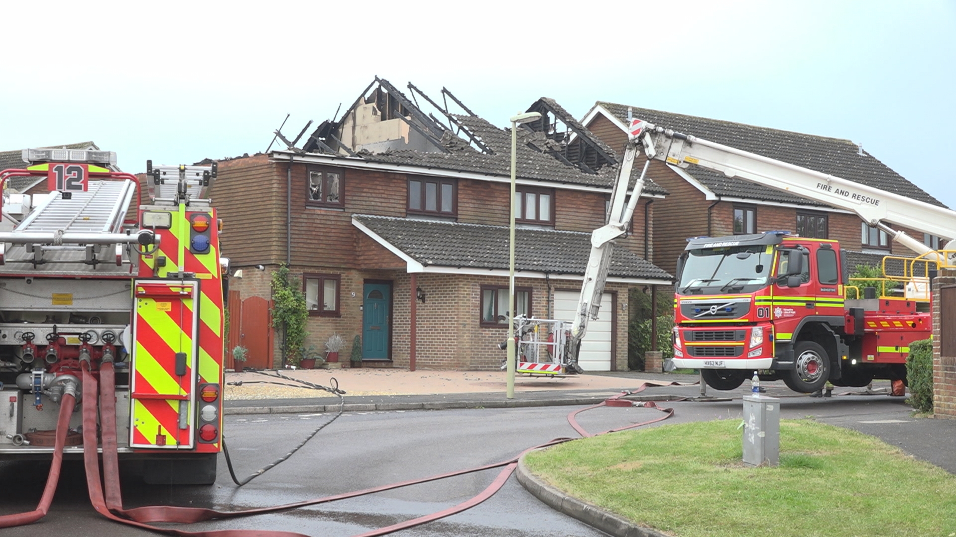 Thousands Raised To Help Families After Homes Destroyed In Lightning Strike Itv News Meridian