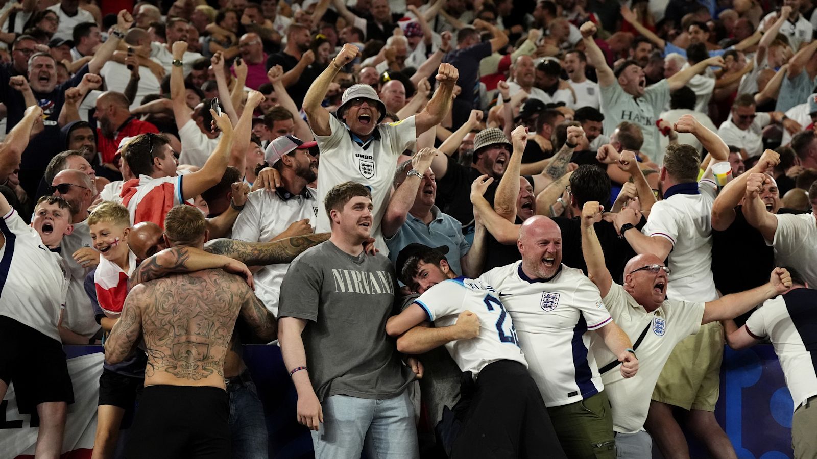 Playing With Fans How England fans watched the Three Lions victory over the Netherlands ...