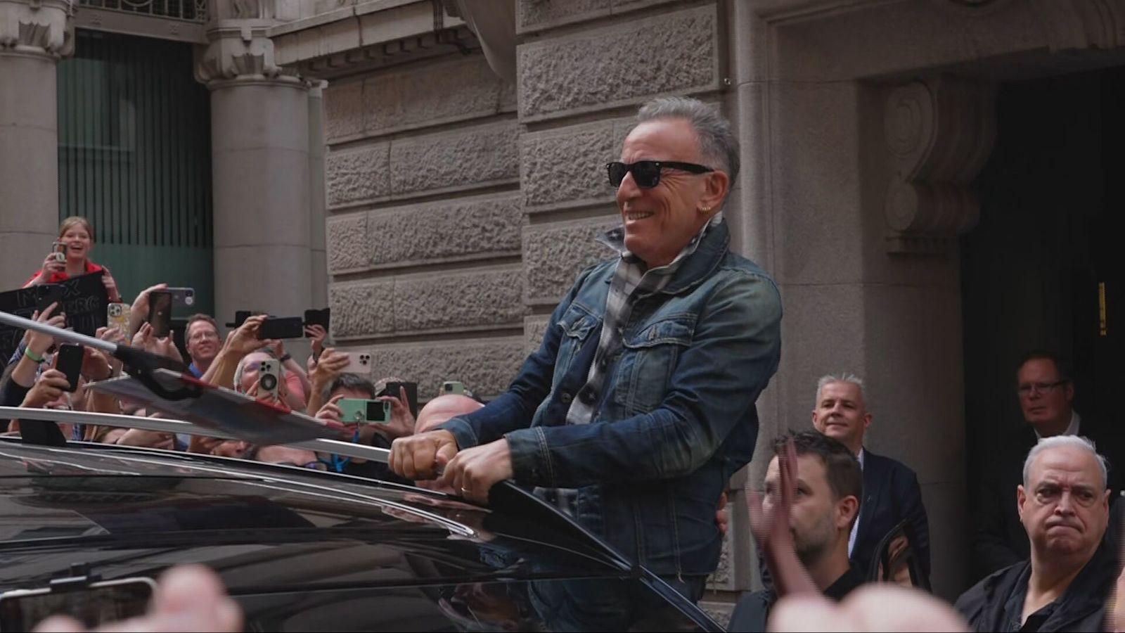 Bruce Springsteen signs off after a memorable week in Manchester | ITV ...