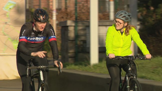 Itv cycling sale