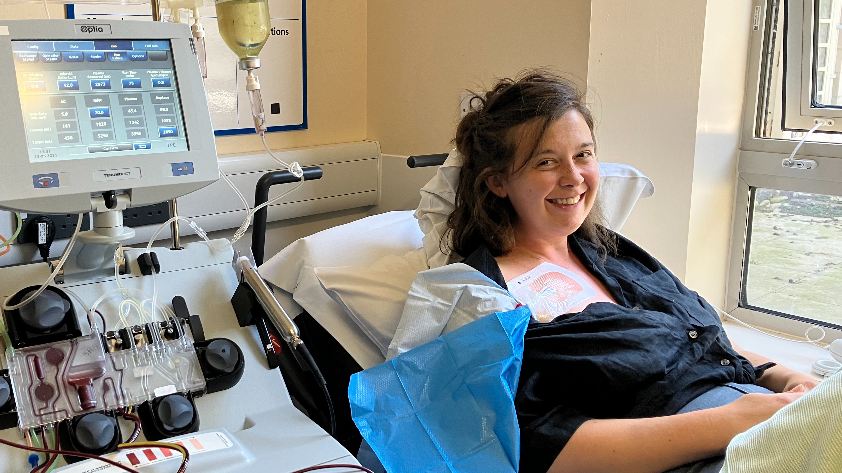 New mother who lost sight after birth has vision restored with donated plasma