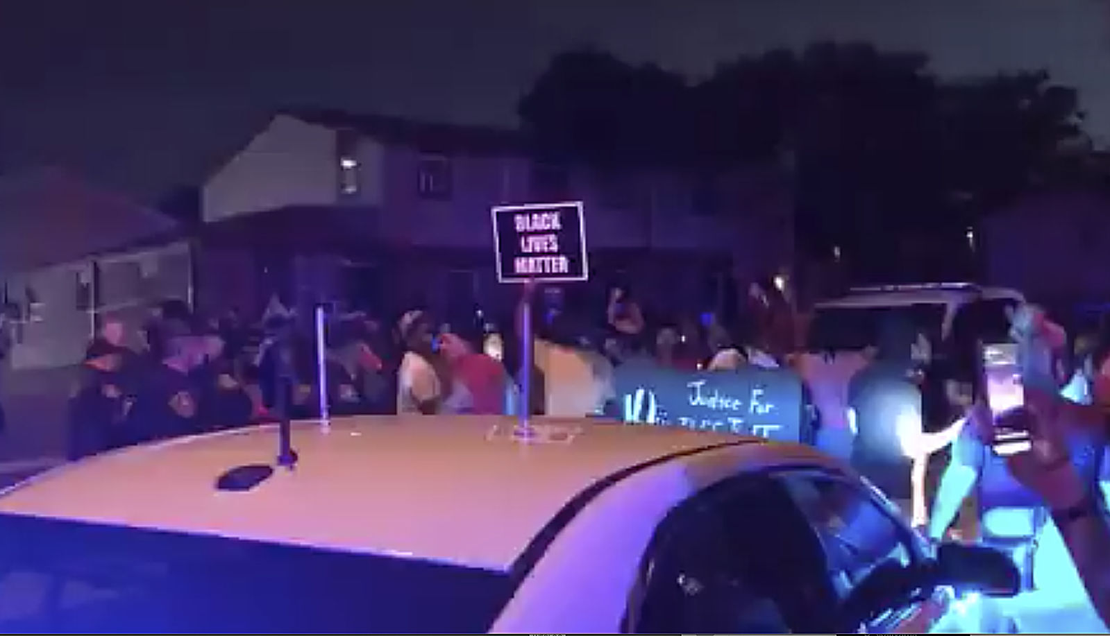 Protest Erupts After Wisconsin Police Shoot Man From Behind Itv News