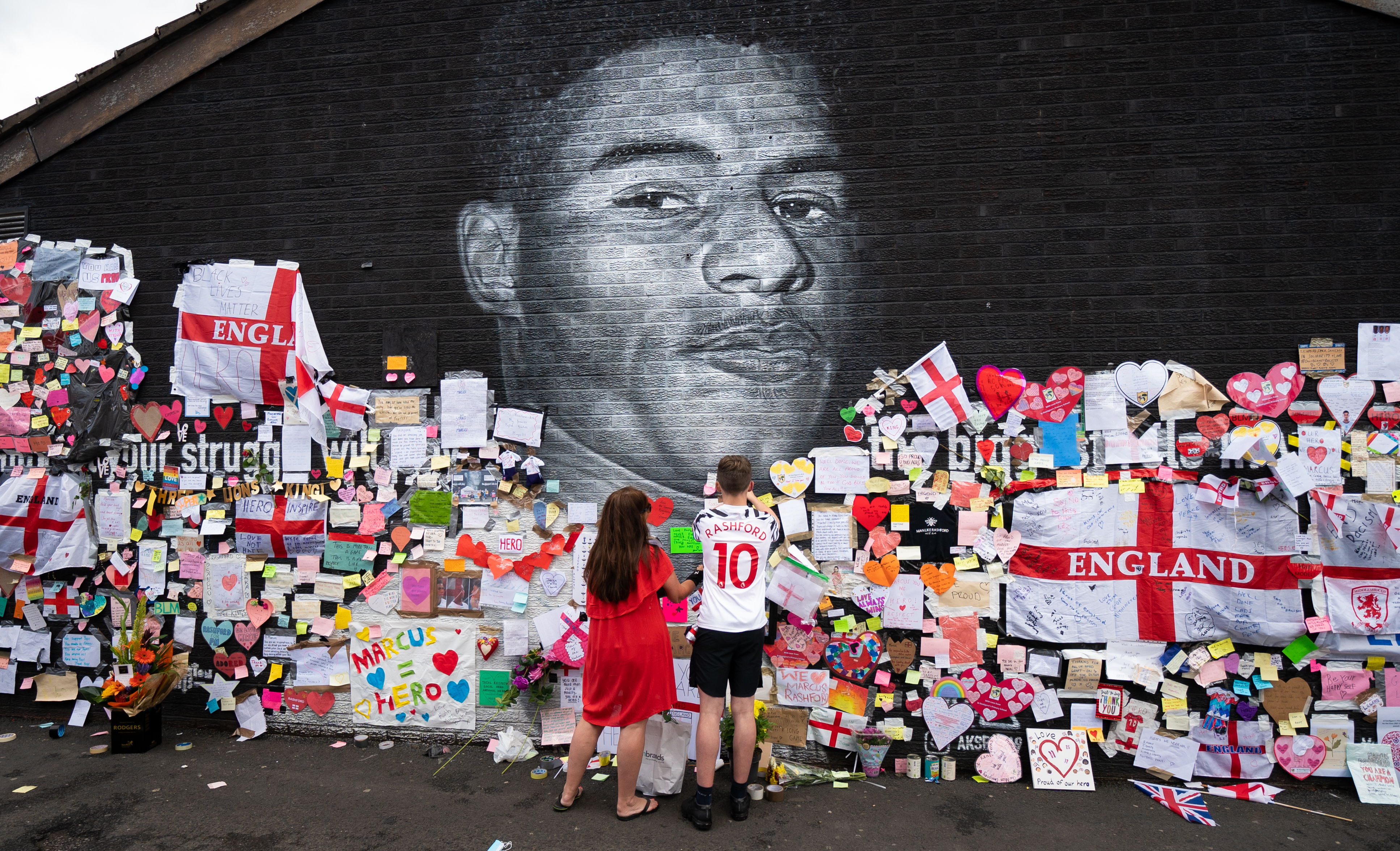 'This mural lifted me': Rashford's messages of support find permanent home | ITV News