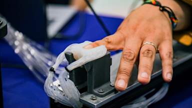 Device that mimics sense of touch could allow ‘people to hold hands virtually’