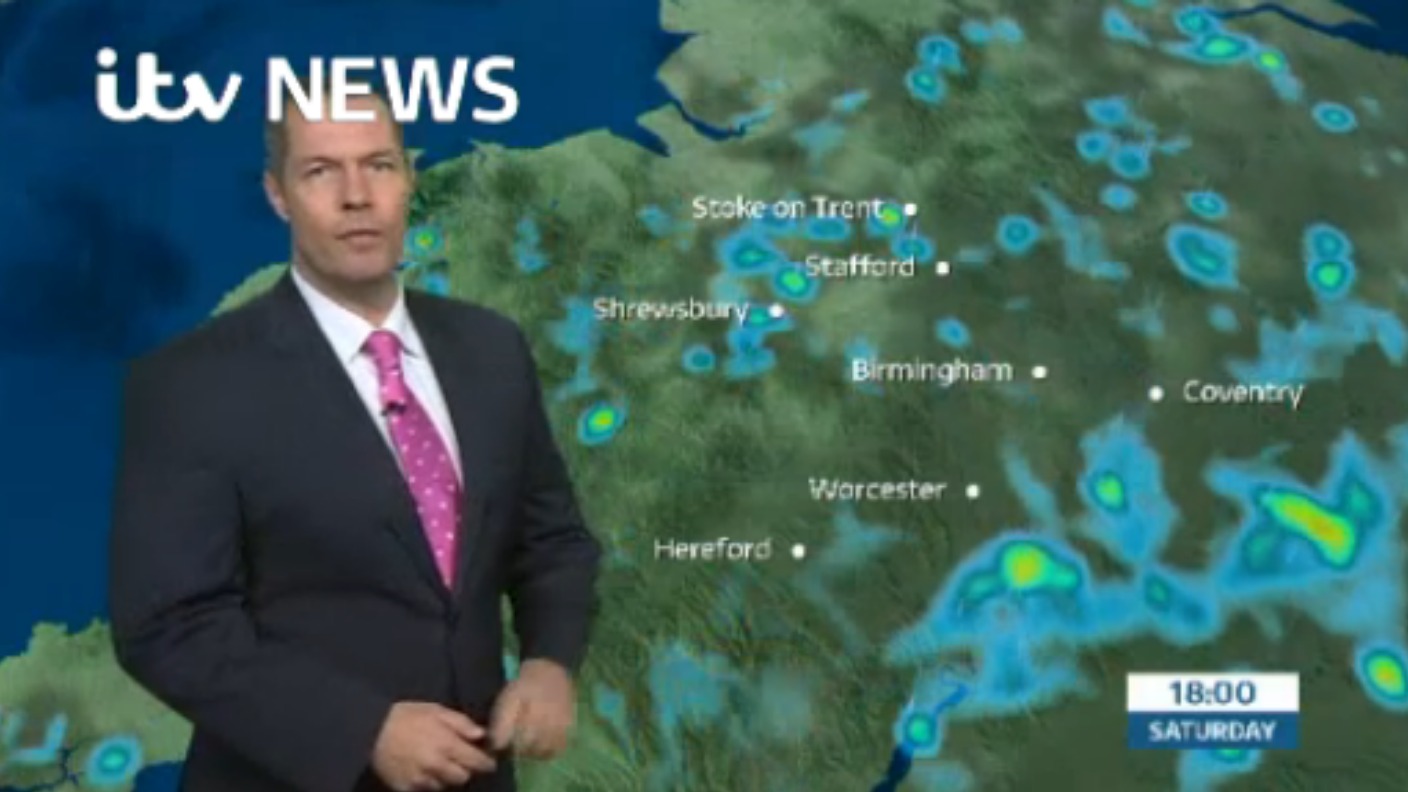 West Midlands Weather: Scattered showers, turning heavy | ITV News Central