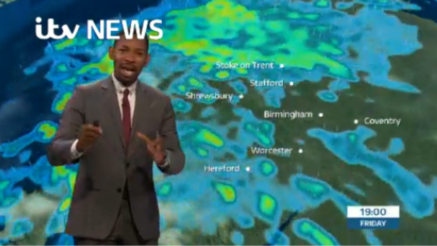 West Midlands Weather: Heavy bursts of rain | ITV News Central