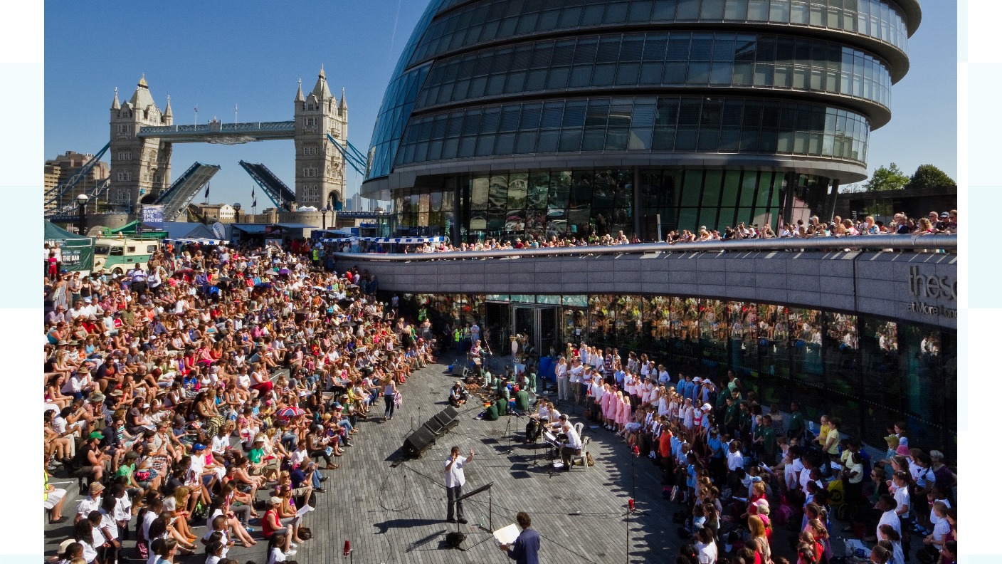 Totally Thames festival returns with a splash ITV News London