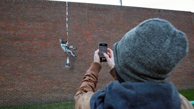 050321-banksy reading gaol-Steve Parsons/PA Wire/PA Images