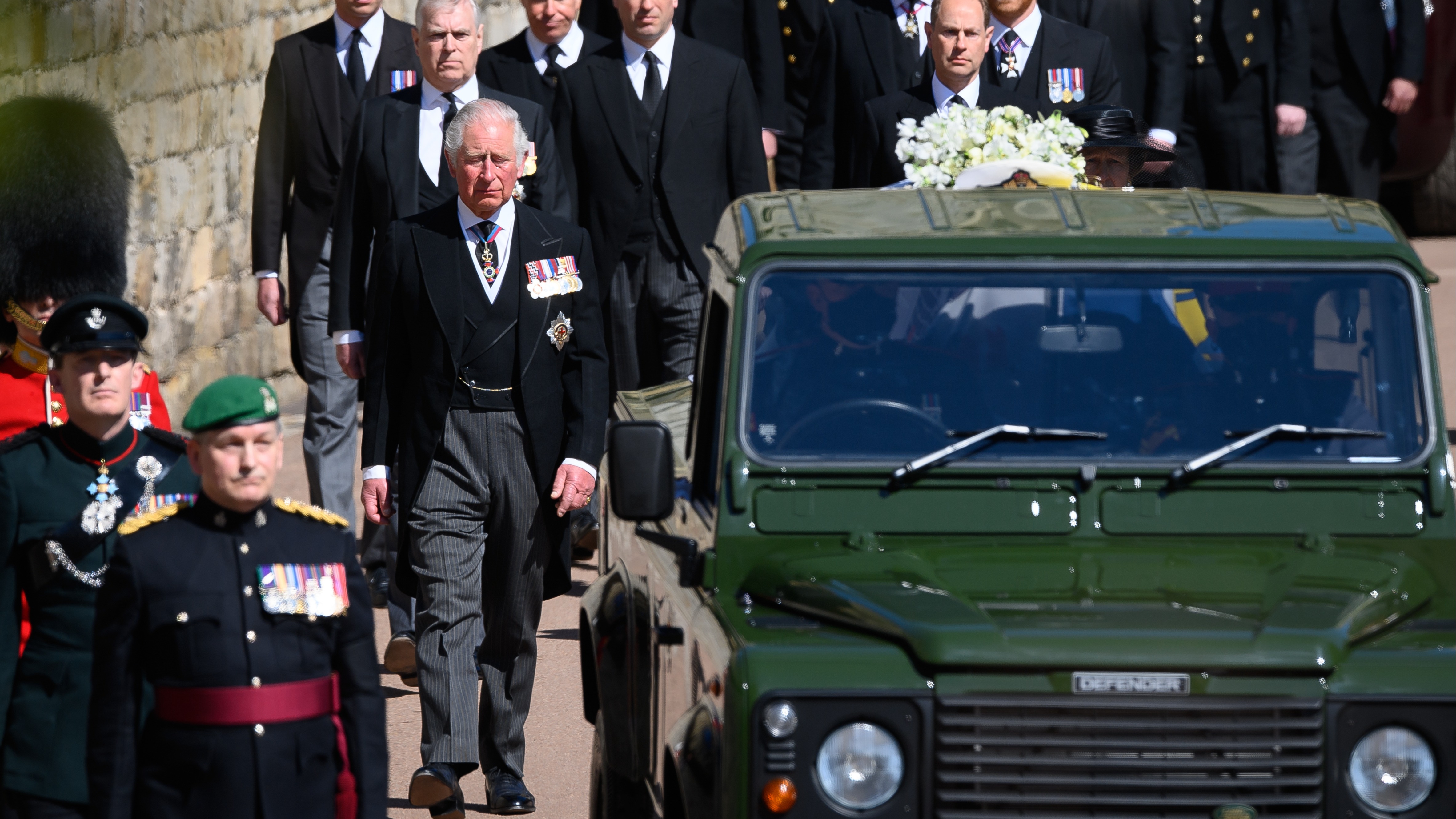 Queen Elizabeth's 110,000-mile Range Rover is heading to auction