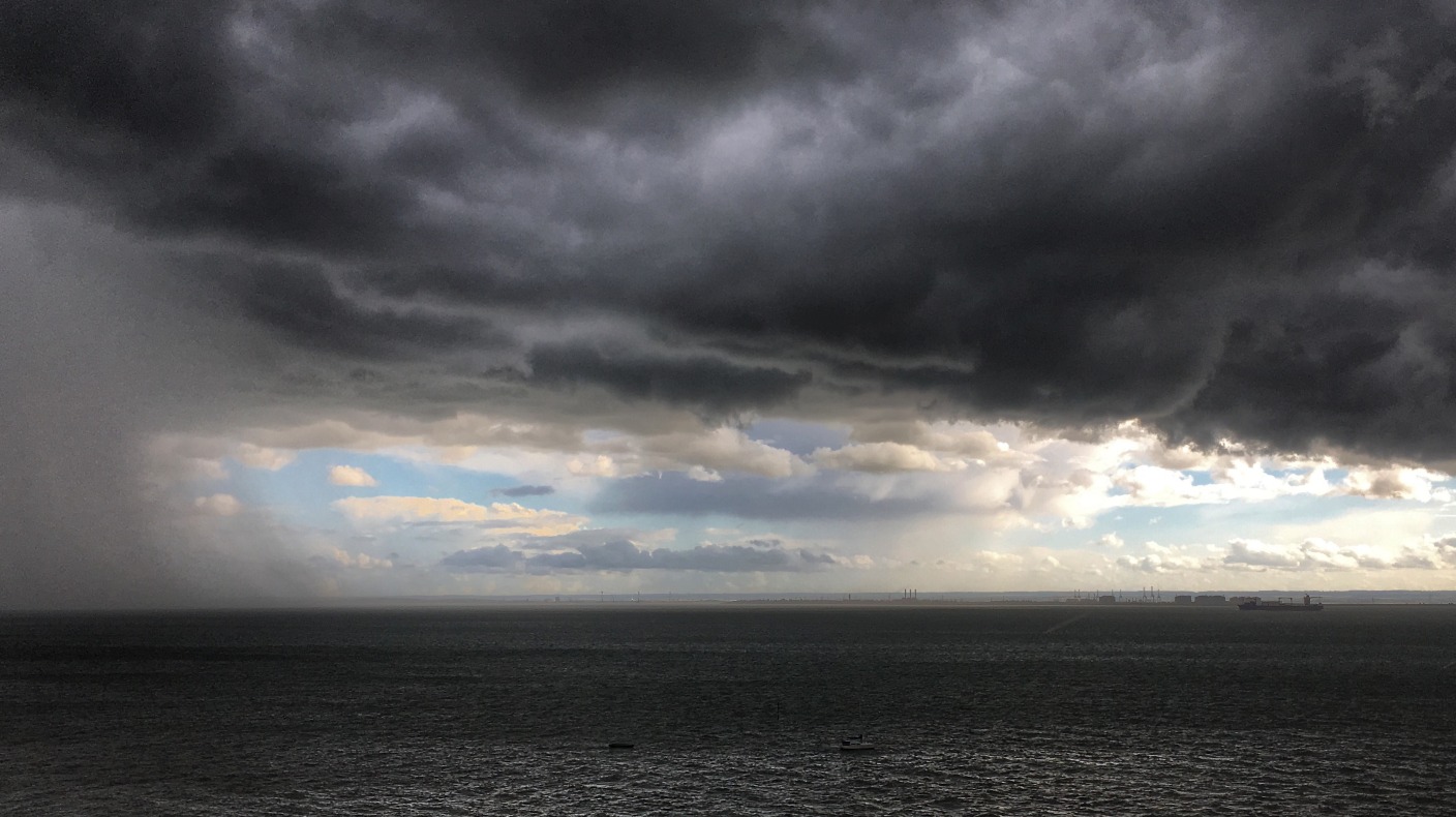 Anglia Weather Showers mainly dying out and drier on Tuesday ITV