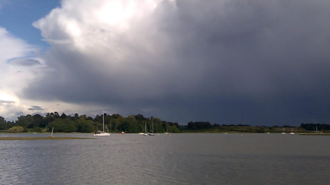 Anglia Weather Mainly Dry And Sunny But Wet And Windy Later Itv News